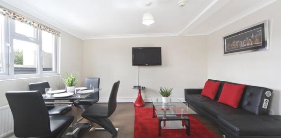 West Cromwell Road, London - Photo 2