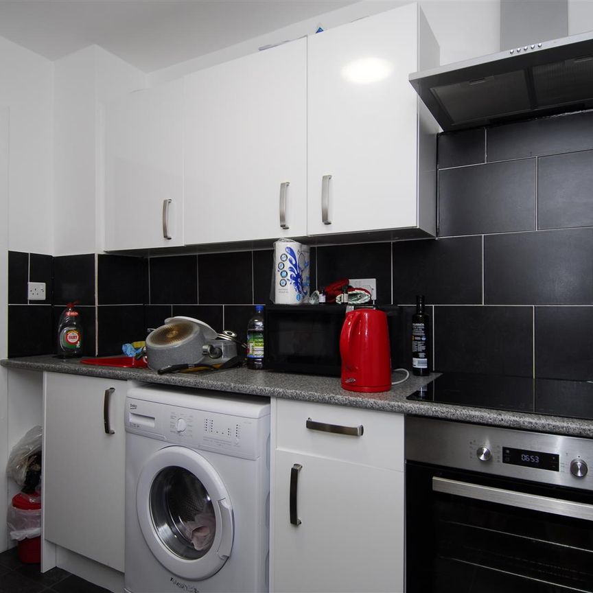 Wolsdon Street, Flat 5, Plymouth - Photo 1