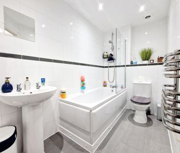 2 bedroom apartment to rent - Photo 3