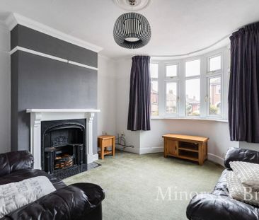 3 bedroom semi-detached house to rent - Photo 2