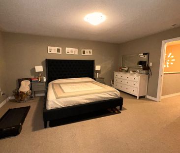 For Lease - 124 Nacarat Street, Orleans - Cumberland and Area, Ontario - Photo 6