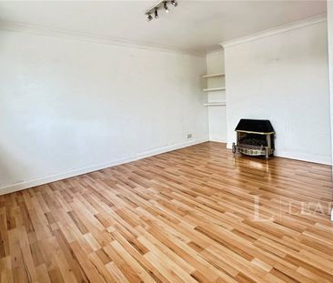 2 bedroom maisonette to rent Deep Denes, Luton, Bedfordshire, LU2 - Photo 2