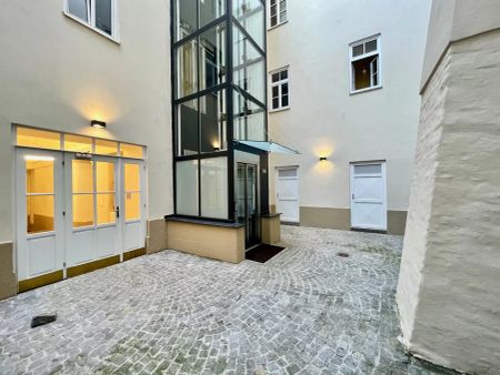 GENERALSANIERTE ALTBAU-Wohnung! 5-Zimmerwohnung nahe der Votivkirche zu vermieten - Foto 3