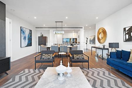 3Bedrooms, 3Bathrooms - Photo 2