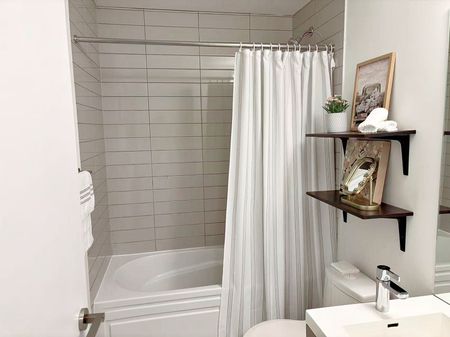 For Lease - 30 Nelson Street Unit# 418, Toronto, Ontario - Photo 3