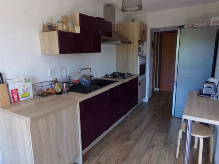 CHAMBERY LE VIEUX T2 AVEC TERRASSE ET GARAGE – ref 380 - Photo 5