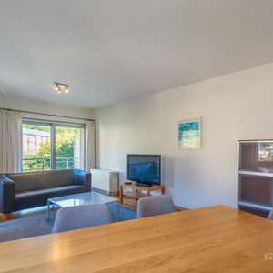 Appartement te huur in Oudergem voor € 1.500 met 2 slaapkamers - Photo 2