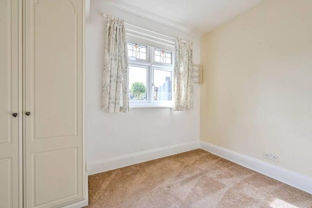 4 bedroom detached house to rent - Photo 1