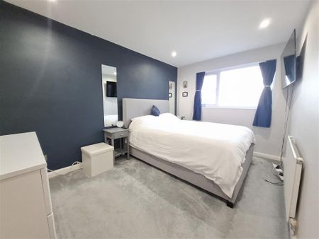 Laidon Square, Hemel Hempstead - Photo 4