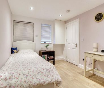 4 bedroom detached house to rent - Photo 5