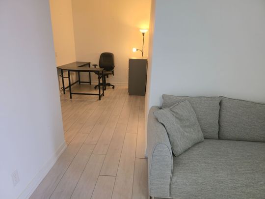 For Lease - 270 Dufferin Street Unit# 512, Toronto, Ontario - Photo 1