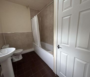 3 bedroom property to rent - Photo 5