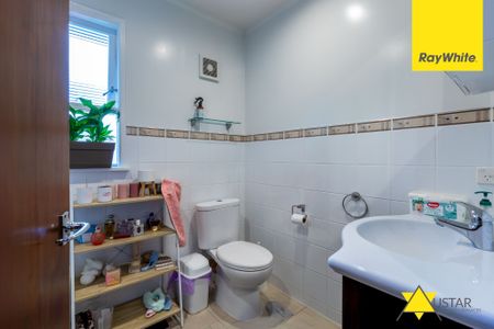 Experience the charm of this home nestled in the tranquil neighborhood of Titirangi. - Photo 5