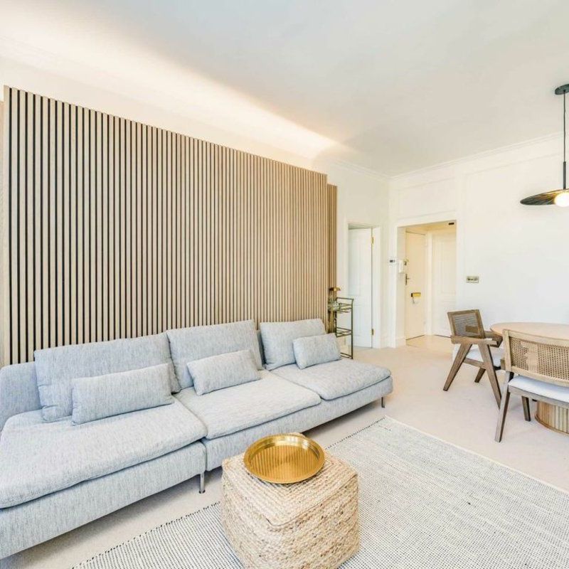 Kings Road, Chelsea, SW3 - Photo 1