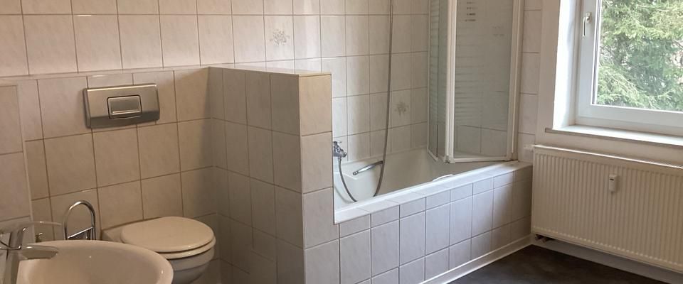 Helle,freundliche 2-Raumwohnung mit Garage,Garten und Stellplatz - Photo 1