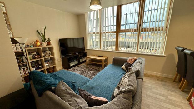 2 bedroom apartment to rent - Photo 1