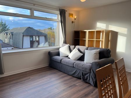 3 Bed Flat, Buckstone Crescent, EH10 - Photo 2