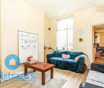 3 bed Mid Terraced House for Rent - Photo 3
