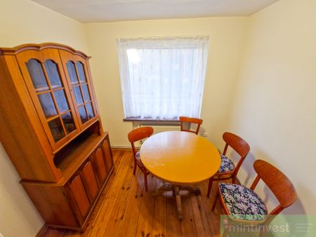 Do wynajęcia - niewielki dom z garażem i ogrodem - Photo 2