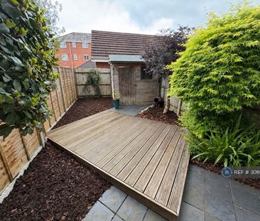 2 bedroom end of terrace house to rent - Photo 6