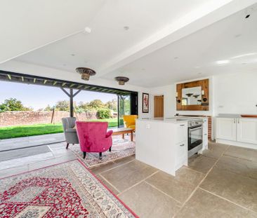 5 bedroom house to rent - Photo 2