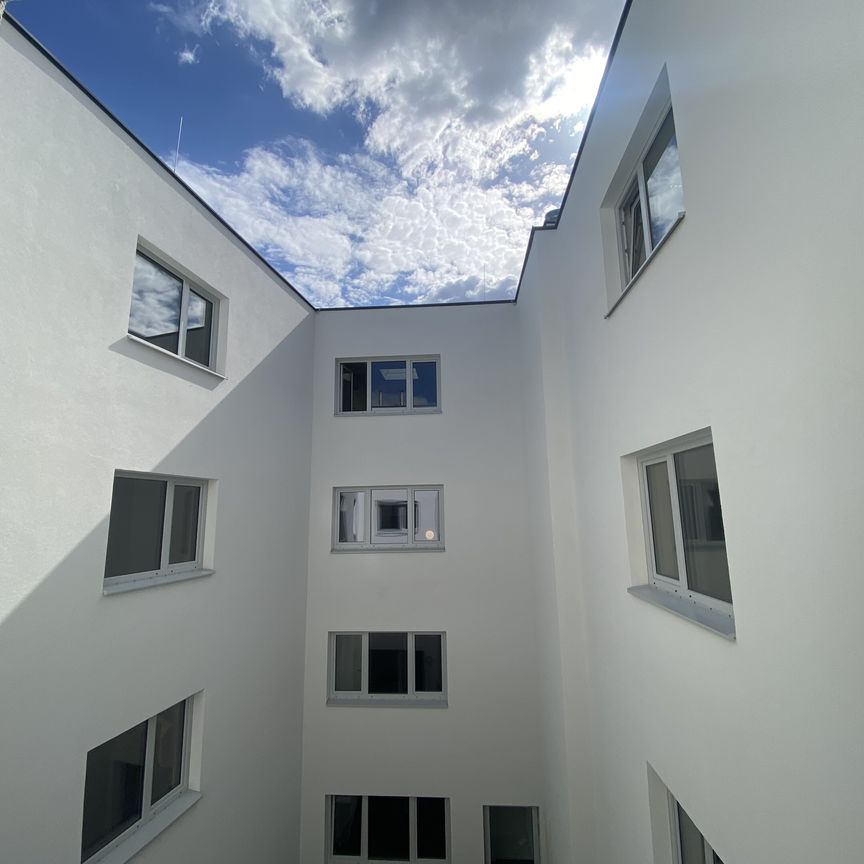 ERSTBEZUG -=Das Laurenz= 2 Zimmer Wohnung mit Loggia U3 - 1 Bedroom apartment with Loggia - Foto 1