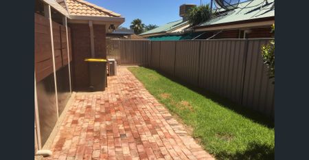 7 Macquarie Court, Mildura, Vic 3500 - Photo 3