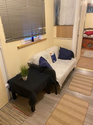 1 Bed Flat, Beechcroft Avenue, NW11 - Photo 1