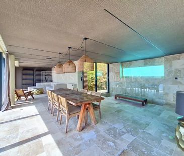 Location Appartement 4 pièces 164m² ROQUEBRUNE CAP MARTIN 06190 - Photo 4