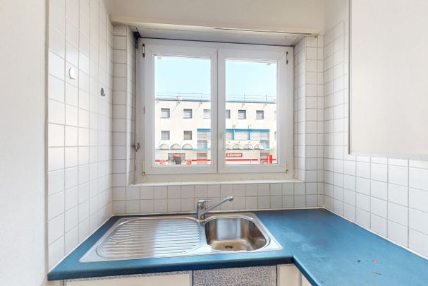 Vivi al meglio: Appartamento 3.5 locali luminoso in posizione strategica - Foto 1