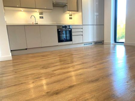 2 bedroom apartment to rent - Photo 4