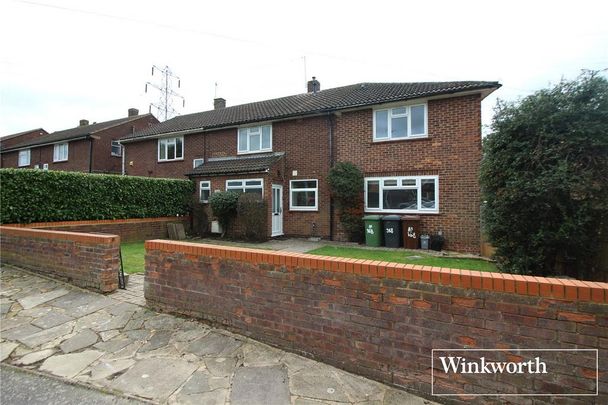 4 bedroom semi-detached house to rent - Photo 1