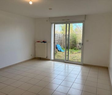 Maison à louer, 3 pièces - LES PONTS DE CE 49130 - Photo 1