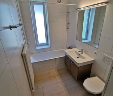 Sanierte Altbauwohnung in Jugendstil-Haus - Photo 3