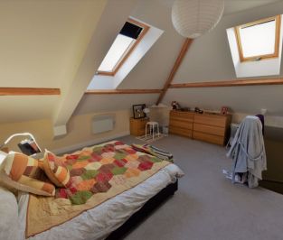 1 bedroom Flat in Flat 3, Leeds - Photo 5