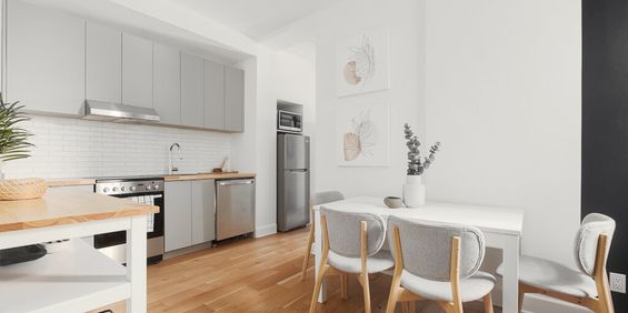 Château St-Louis 3 ½ Entièrement Meublé à Louer Montcalm / Saint-Sacrement Novembre 2026 - Photo 3