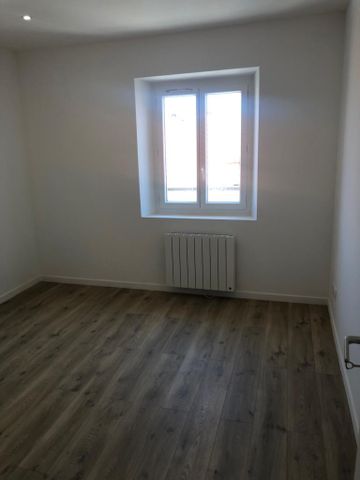 Location Appartement 3 pièces 69m² ANTIBES 06600 - Photo 3
