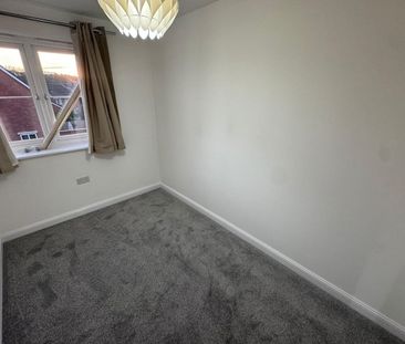 Golden Orchard, Halesowen, West Midlands - Photo 1