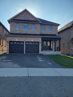 For Lease - 30 Wilson Drive, Bradford West Gwillimbury, Ontario - Photo 1