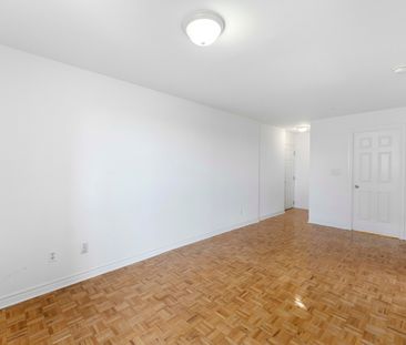 For Lease - 1407 Dupont Street Unit# 409, Toronto, Ontario - Photo 5