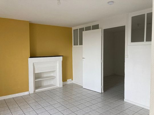 Location Appartement 1 pièce 45m² NANTES 44100 - Photo 1