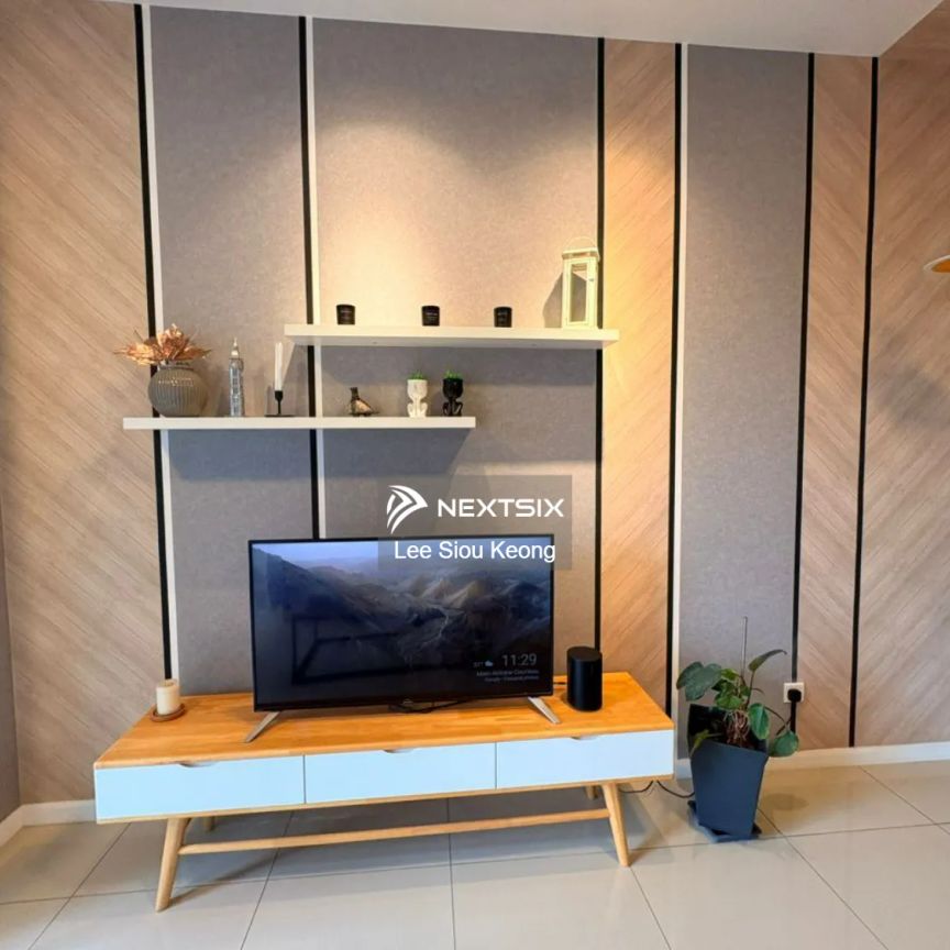 NOVUM - Photo 1