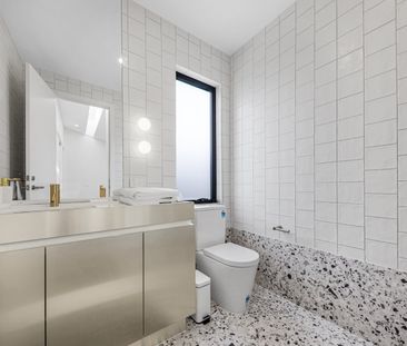 5/24 Carr Street, Brighton East VIC 3187 - Townhouse For Rent | Domain - Photo 1