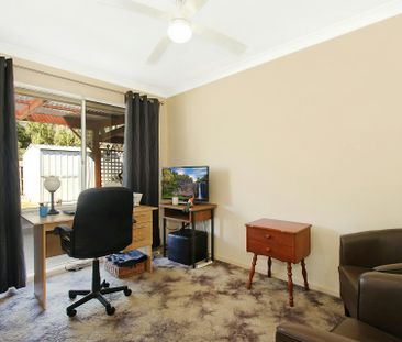 Welcome Home to Your Cozy Sanctuary at the End of the Road! - Photo 6