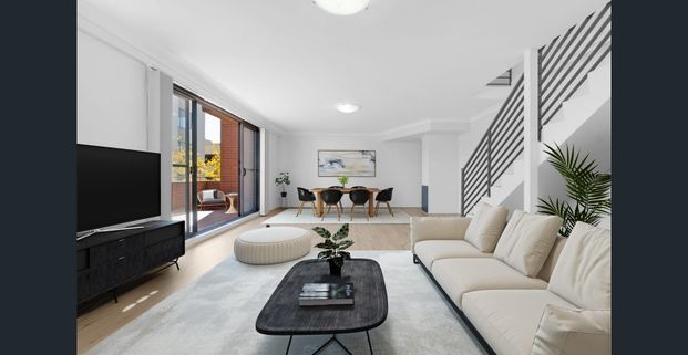 Split-level, Top Floor, Entertainers Delight! - Photo 1