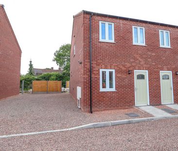 New Lords Court, Lords Lane, Studley - Photo 1