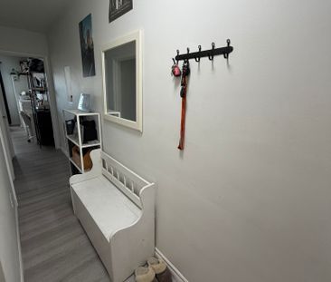 For Lease - 114 Seventh Street, Toronto, Ontario - Photo 6