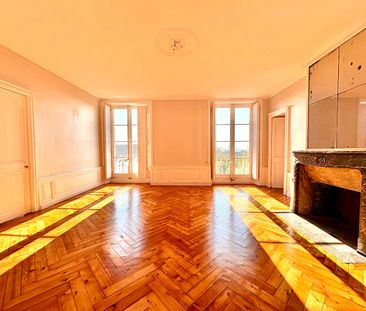 A LOUER - NANTES CATHEDRALE - APPARTEMENT BOURGEOIS 6 pièces de 204... - Photo 4