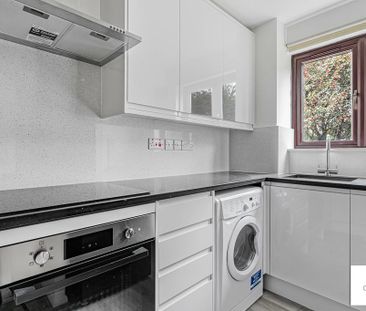 1 bedroom ground floor flat to rent - Photo 6