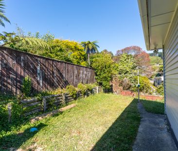68 The Drive, Tawa - Photo 6